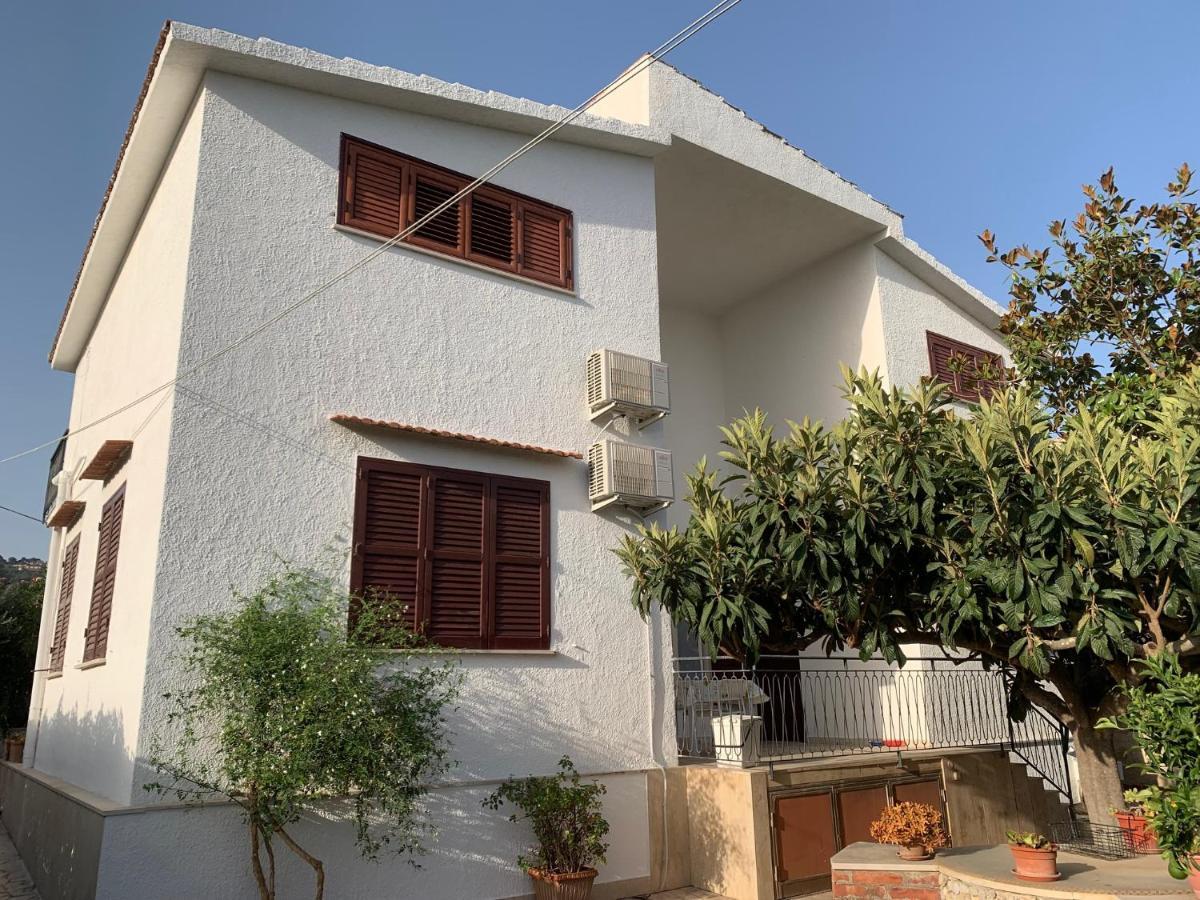 Villa Lazzara Tonnara di Bonagia Екстер'єр фото